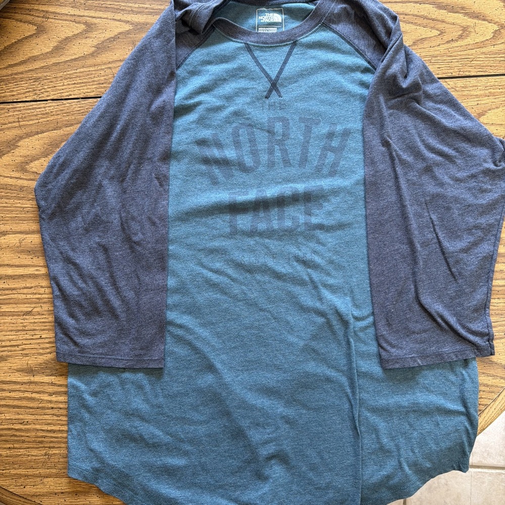 The North Face Mens Raglan Long Sleeve Tee Shirt Large Gray Blue Logo Classic